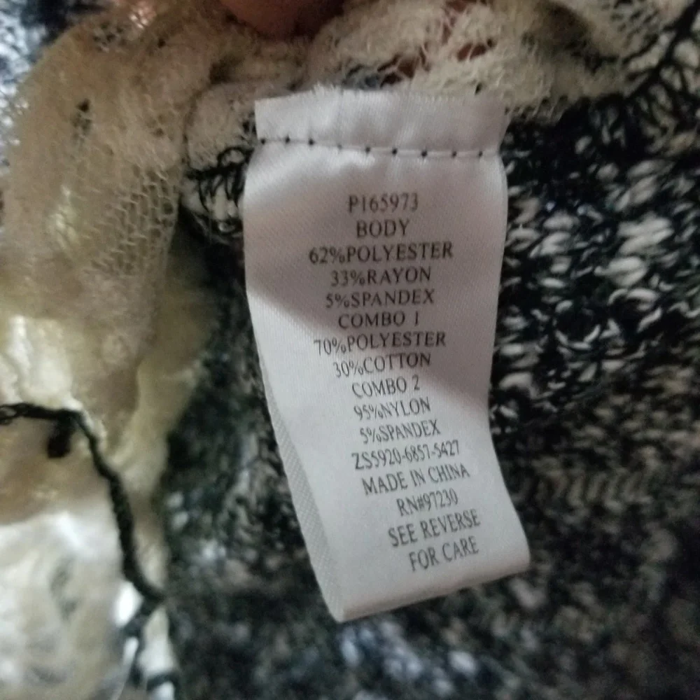 Women's Black and Gray Sweater with Lace Detail - Picture 7 of 7